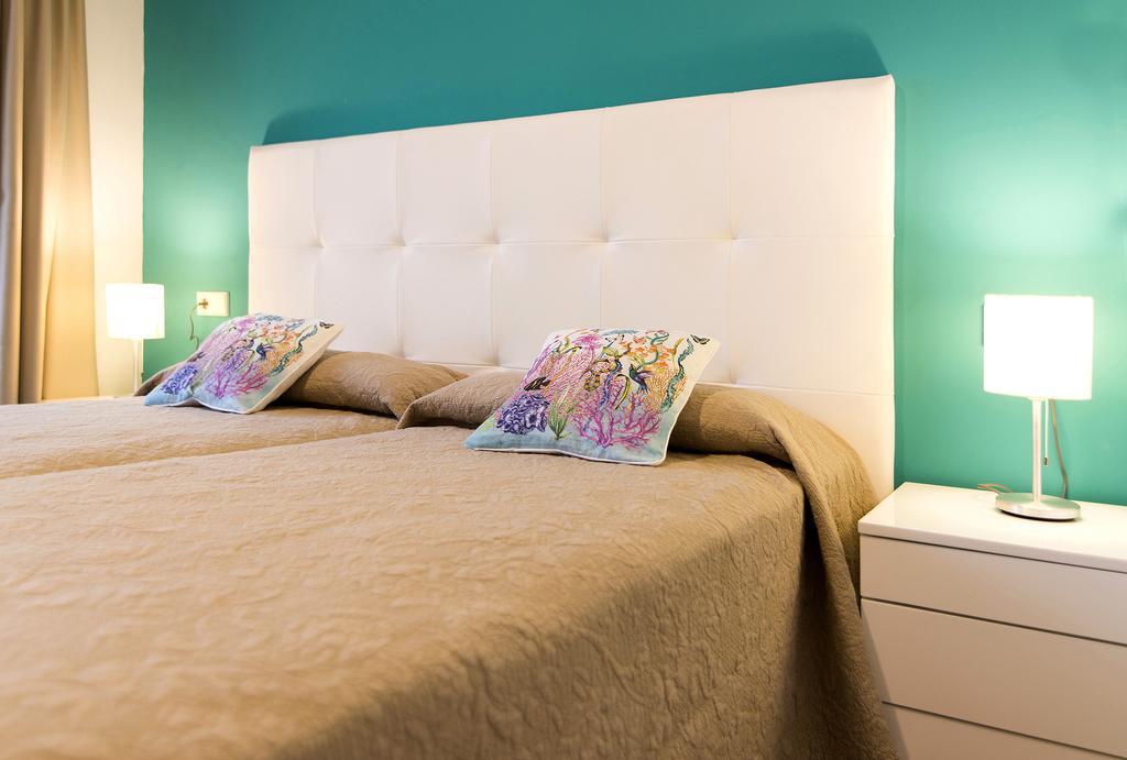 Apartamentos Miramar Port de Pollença Ngoại thất bức ảnh